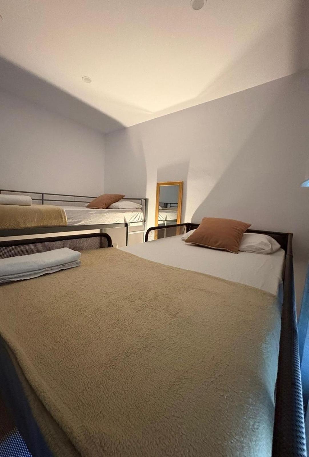 Habitaciones En برشلونة المظهر الخارجي الصورة